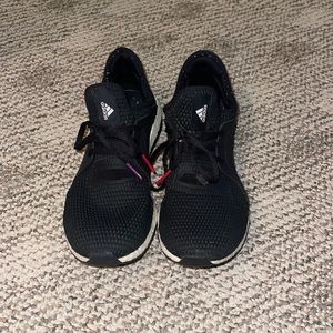 Black Adidas Pure Boost Tennis shoes